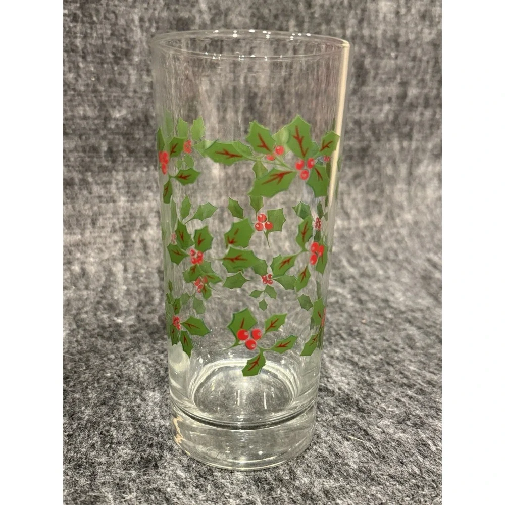 Set Of 9 Vintage Christmas Xmas Holly Berries Tall Tumbler Drinking Glasses 6.5